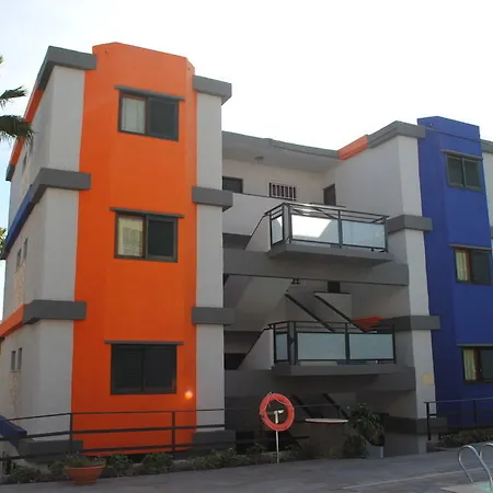 Africana Hotel